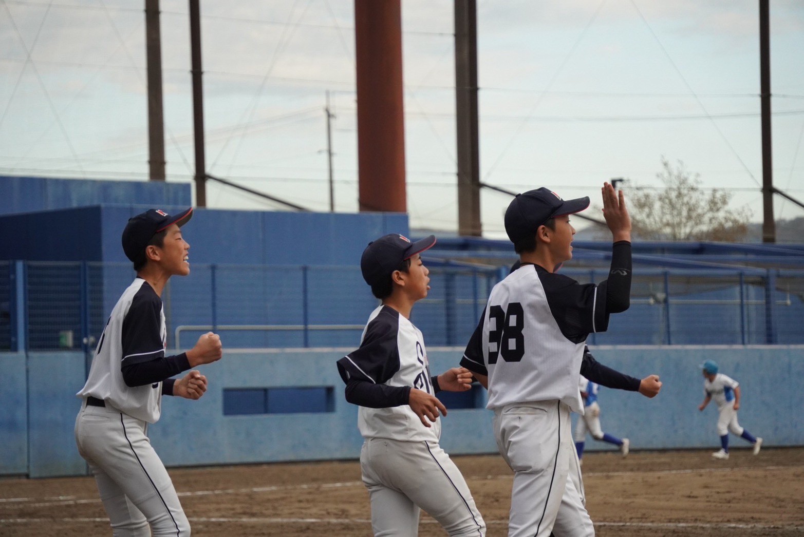 LINE_ALBUM_20251124 伯和招待　vs三和クラブ_251128_17